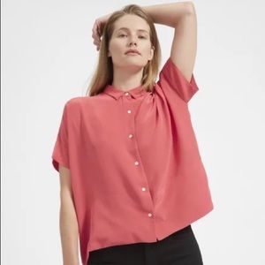 EVERLANE The Clean Silk Short-Sleeve Square Shirt